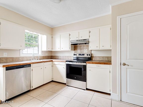 3rd image of 4844 Interstate Highway 49 N Service Rd APT 2F