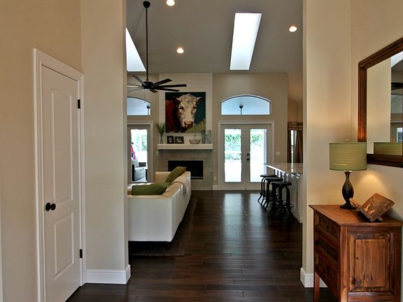 3rd image of 5372 Lake Bluff Ter