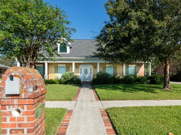 111 Louis Dr, Houma, LA 70364