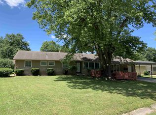 309 S Greentree Dr, Muncie, IN 47304