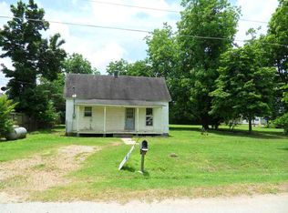 206 W Loeb St, Cardwell, MO 63829