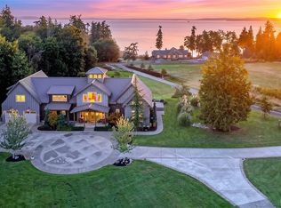418 Tillicum Way, Camano Island, WA 98282
