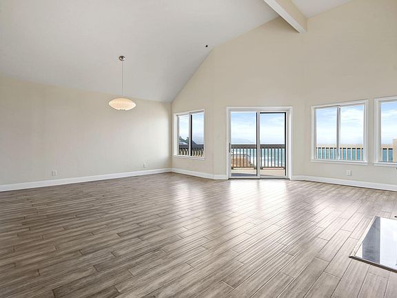 4th image of 218 Palmetto Ave