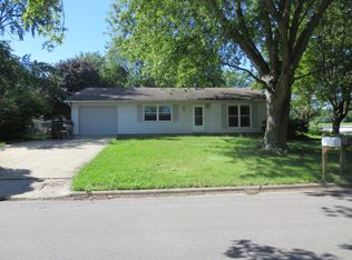 1332 Dillon Dr, Normal, IL 61761