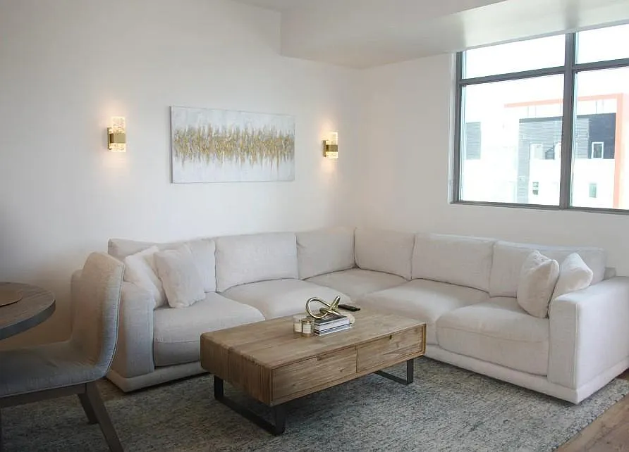 206 Park Blvd, unit 206 — Photo 3