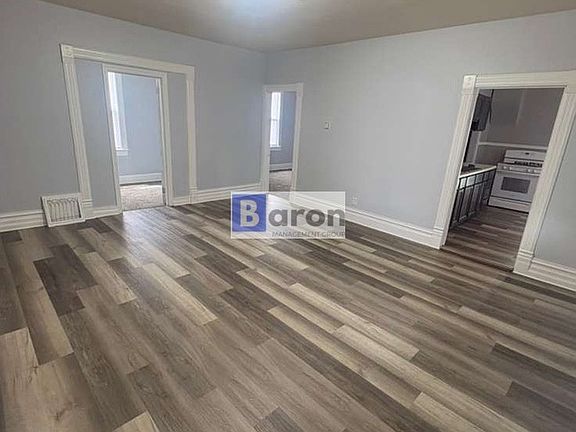 4th image of 1317 Poland St