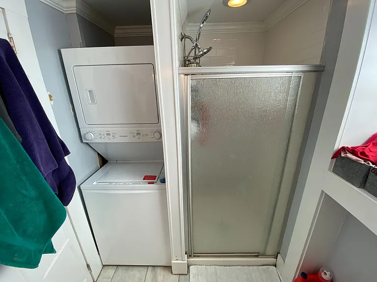 42 Warren St #52 — Photo 6