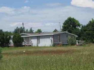 5999 S Derby Rd, Sheridan, MI 48884