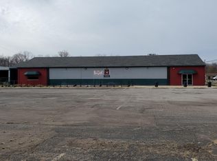 1134 S Crystal Ave, Benton Harbor, MI 49022