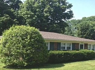9101 Elm Ct, Jeffersontown, KY 40299