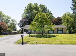 9917 Windflower Dr, Ellicott City, MD 21042