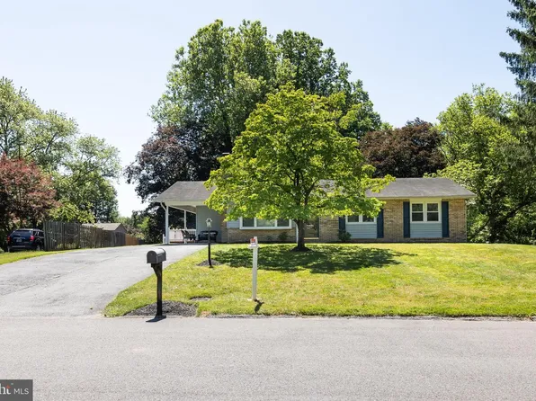 9917 Windflower Dr, Ellicott City, MD 21042
