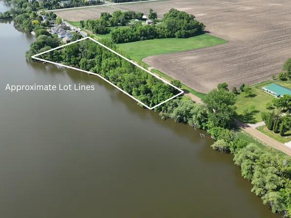Otter St SW, Hutchinson, MN 55350