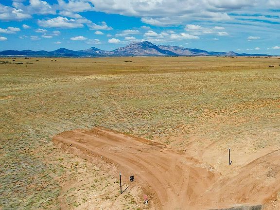 4th image of 8992 Barrel Mesa Road