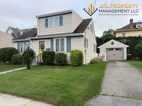 71 Stanley St, Fall River, MA 02720