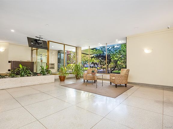 3rd image of 100-25 queens blvd #6AA