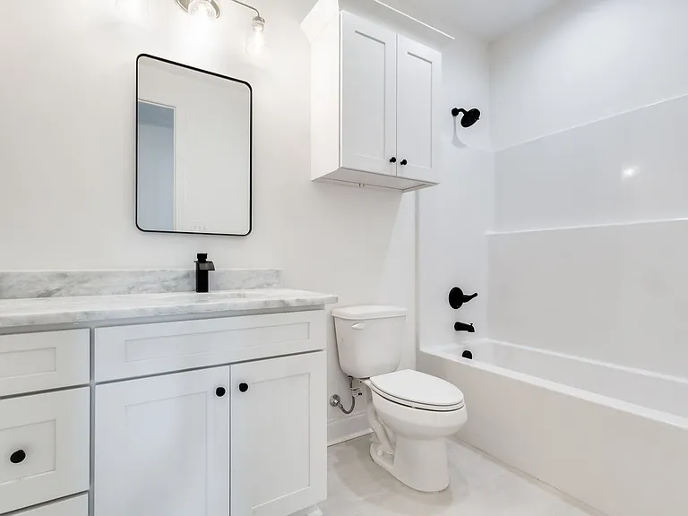 204 Benson Grove Dr — Photo 15