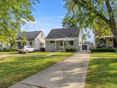 2178 Hartwick Hwy, Lincoln Park, MI, 48146