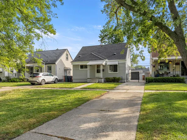 2178 Hartwick Hwy, Lincoln Park, MI 48146