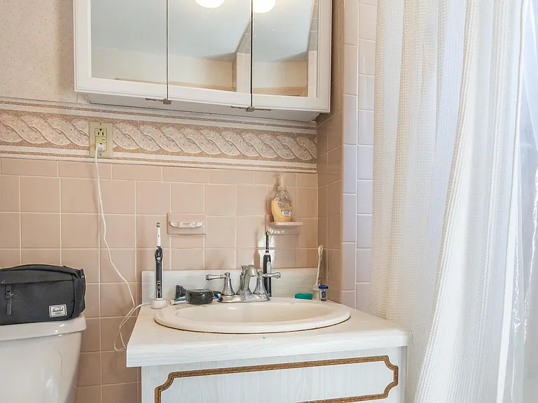 232 Allston St #2 — Photo 9
