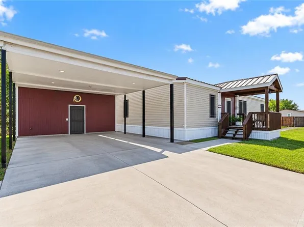 804 Red Bud Dr, Alamo, TX 78516