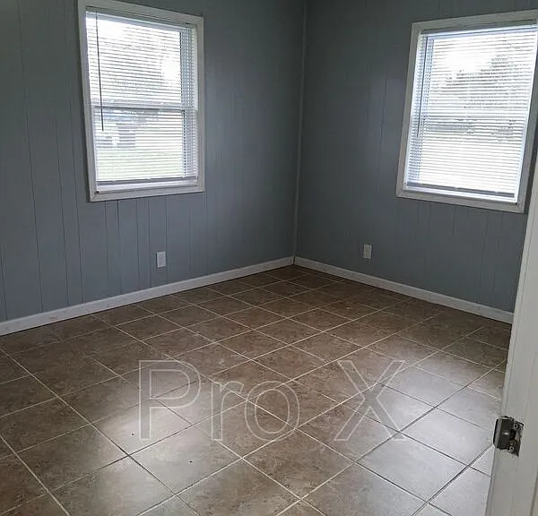 407 Park St #C — Photo 7