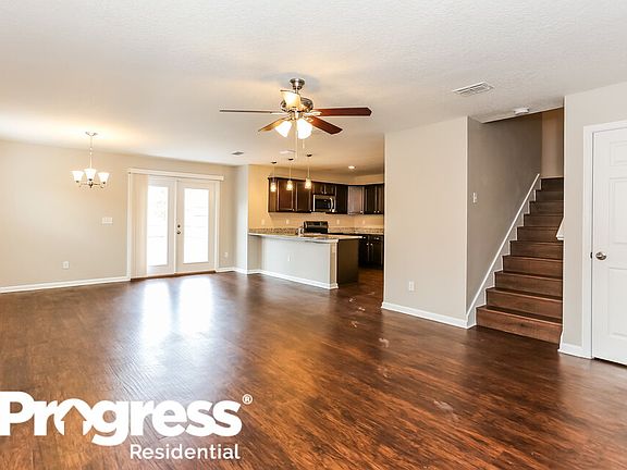 4th image of 8331 Highfield Ave