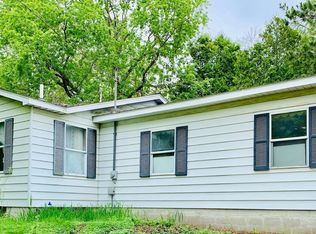 2311 Hill Rd, Manistee, MI 49660