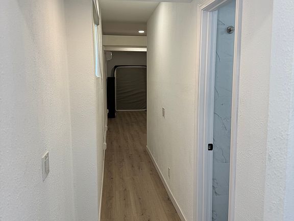 4th image of 8218 Pershing Dr #1/2