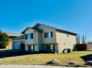 611 Vector Ct, Box Elder, SD 57719