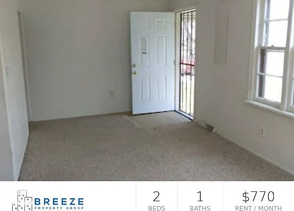 3405 Beaumont Dr — Photo 2