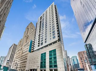 601 N State St #801, Chicago, IL 60654