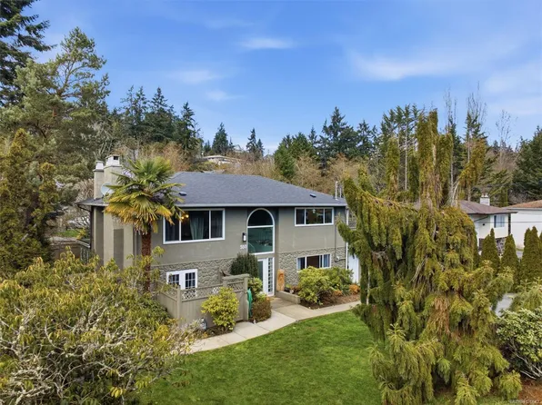 550 Phelps Ave, Langford, BC V9B 3H7