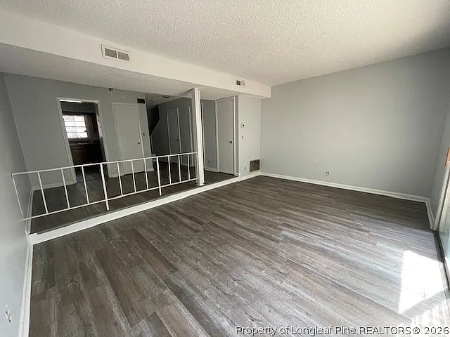 559 Winding Creek Rd #D — Photo 5