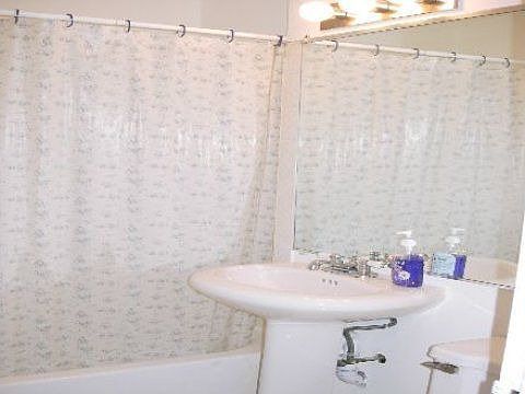 5th image of 112 Edmunton Dr APT C5