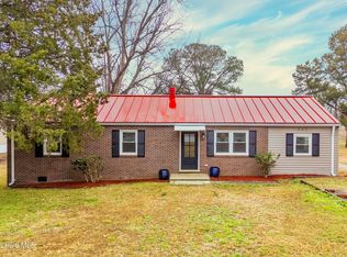 207 S Glenburnie Rd, New Bern, NC 28560