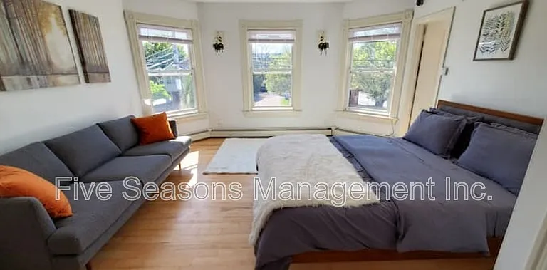 94 N Winooski Ave #2 — Photo 9