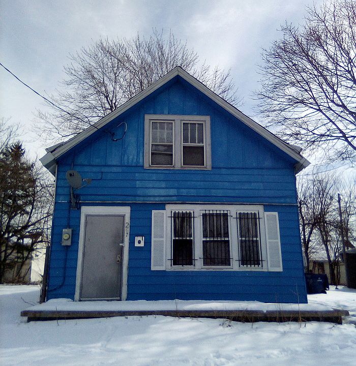 1st image of 267 Emslie St