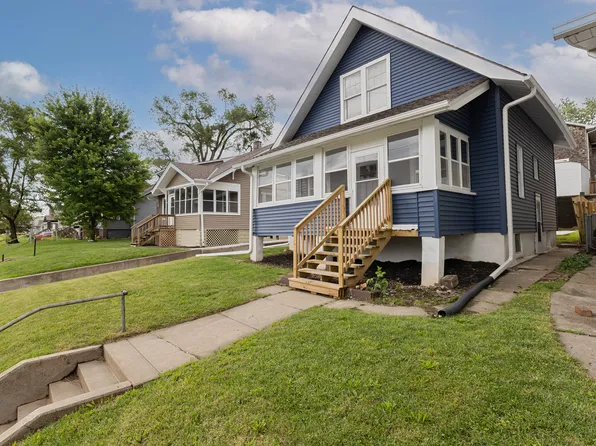 4335 Leavenworth St, Omaha, NE 68105