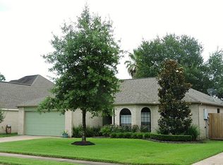 5621 Village Green Dr, Katy, TX 77493
