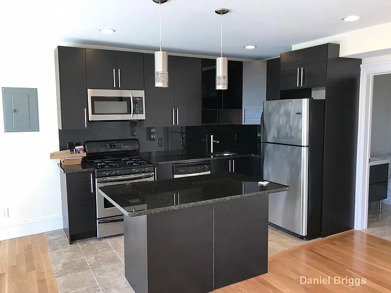 1616 Beacon St #PENTHOUSE — Photo 7
