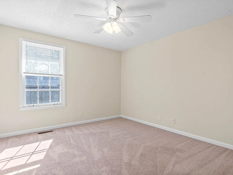 72 Current St — Photo 17