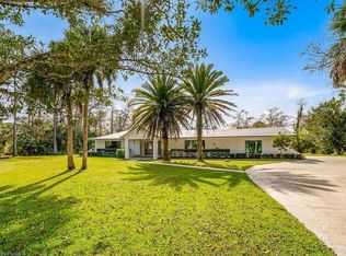 2550 16th Ave NE, Naples, FL 34120