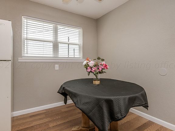 4th image of 1216 Darby Ave