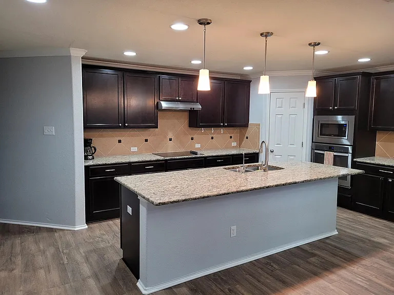 8809 Misty Pine Dr — Photo 3
