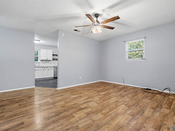 4th image of 317 Duck Springs Rd
