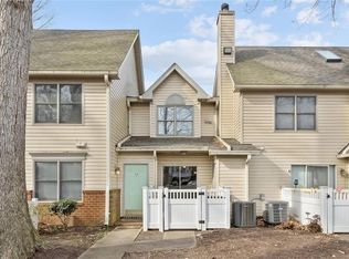 5 Salt Marsh Quay #5E, Hampton, VA 23666