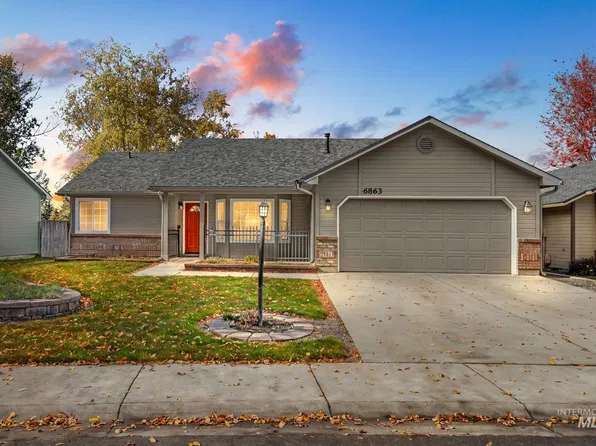 6863 N Casa Real Pl, Boise, ID 83714