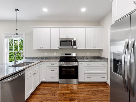 4th image of 10 S Rowland St #6