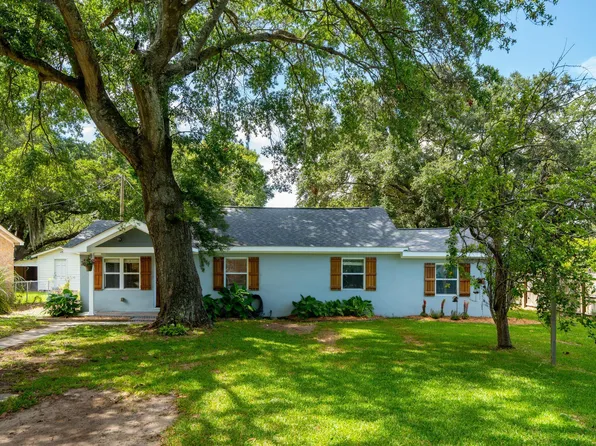 1540 Fort Johnson Rd, Charleston, SC 29412